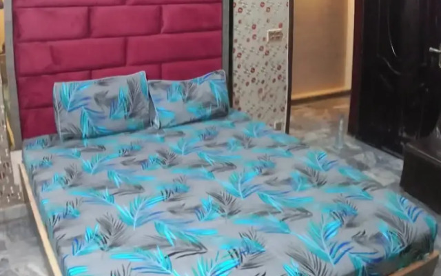 New Punjab Hotel