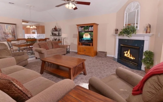 Whispering Pines 653