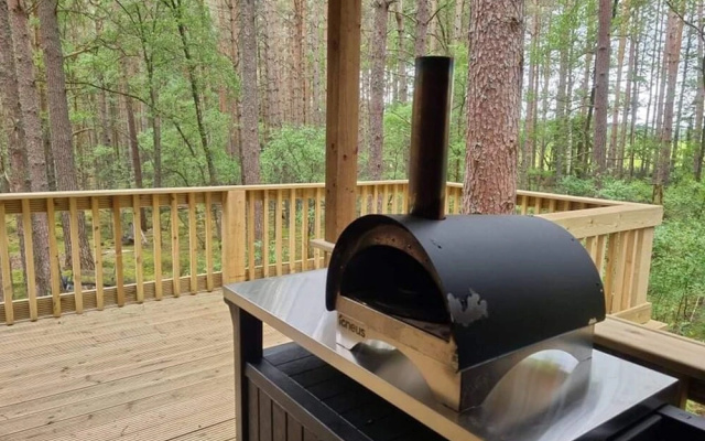 Remarkable 1-bed Treehouse 10 Mins From Inverness