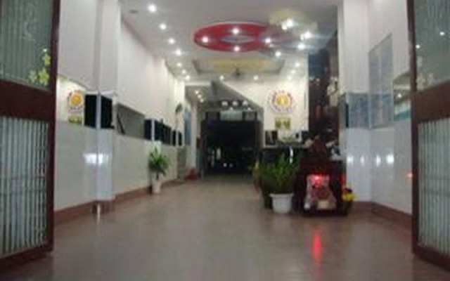 Huynh Mai Hotel
