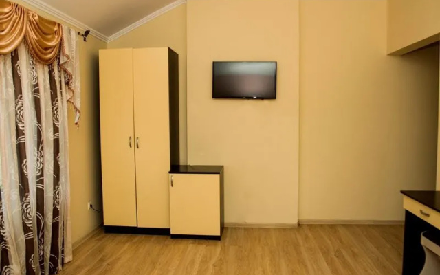 Guest House Nadezhda 2