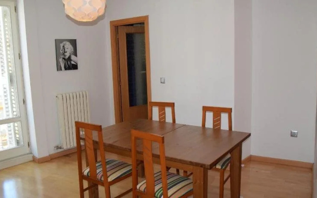Apartamentos Zaragoza Coso