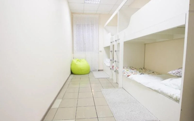 Mariinsk Hostel