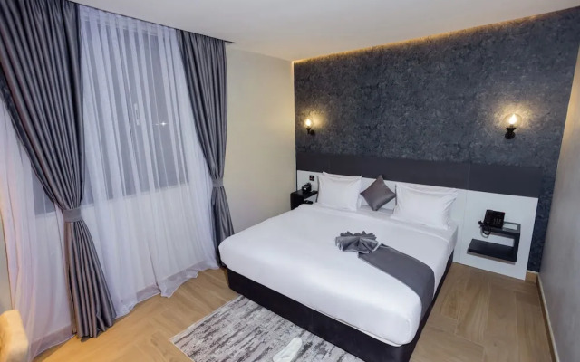 Shitaye Suite Hotel
