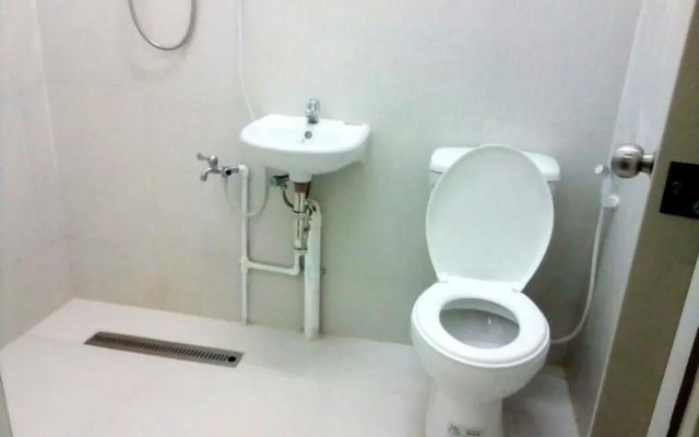 Big Paul Hostel - Adults Only