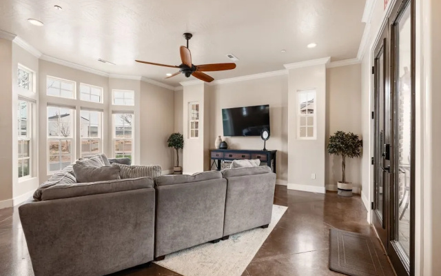 Palazzo #f11 5 Bedroom Home