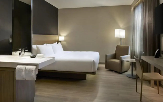 AC Hotel by Marriott Seattle Downtown