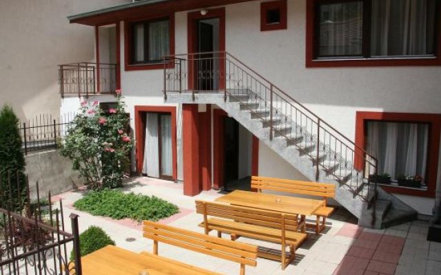 Guest Accommodation Zone in Niska Banja, Serbia from 22$, photos, reviews - zenhotels.com
