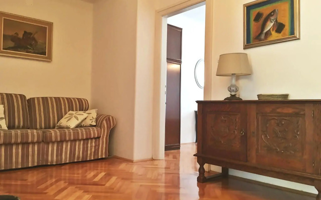 Klarina Apartments
