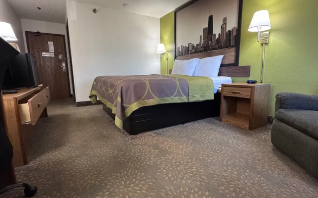 Super 8 By Wyndham Mokena/Frankfort /I-80