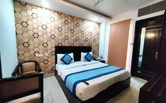 Hotel Delhi Pride