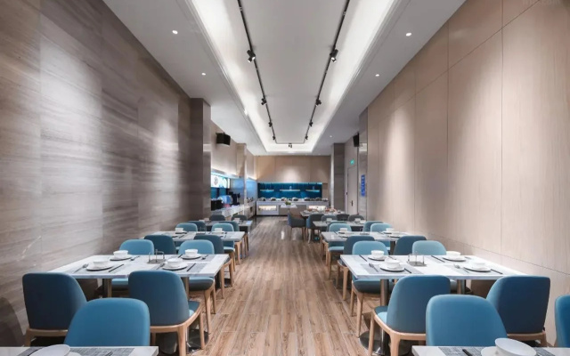 Kyriad Marvelous Hotel  Shenzhen Sun Yat-sen University   Zhenmei Subway Station Store