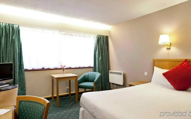 Mercure Livingston Hotel