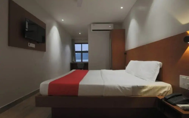 Hotel Hi city Inn Near ISBT