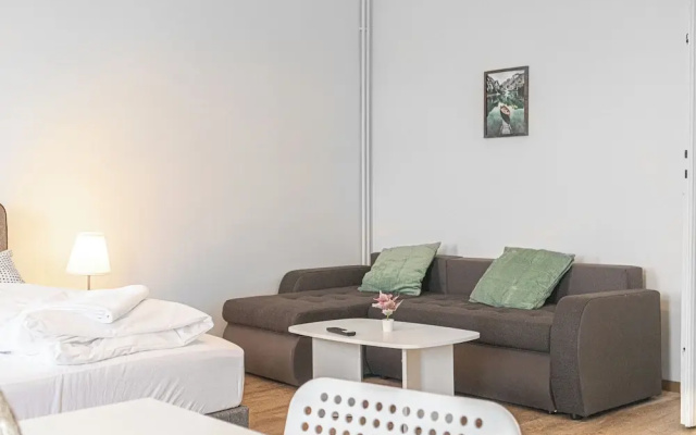 Cozy 2BR Stay Near AKH With WiFi