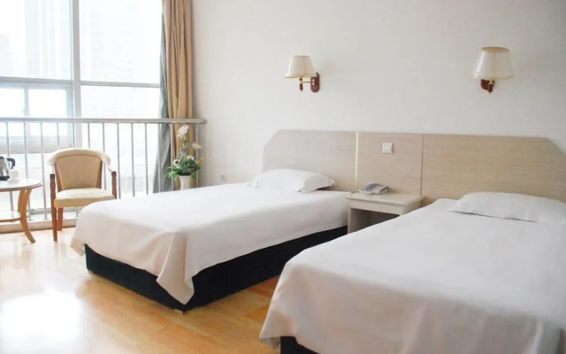 Qingdao Xiaogangwan Business Hotel