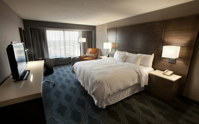 Doubletree by Hilton Bloomington - Minneapolis South