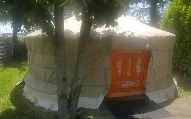 Yourte 4 personnes proche Provins et Disney