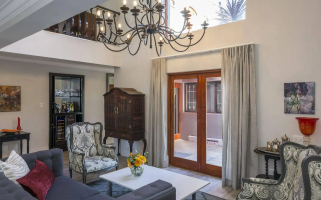 Villa Tuscana Boutique Hotel & Conference Venue