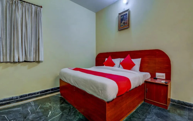 Collection O 18320 Hotel Utsav