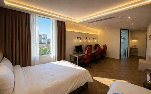 Silver Win E-Sports Hotel
