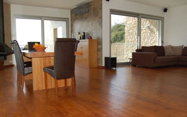 Modern Villa in Caldas da Rainha by the Sea