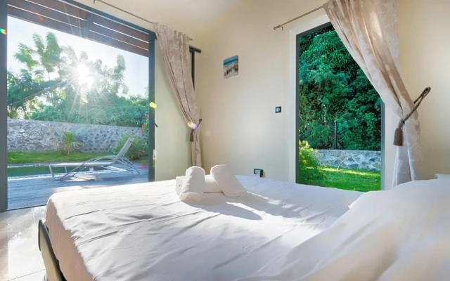 Villa Isis à L Entre-Deux avec piscine pour 7 personnes