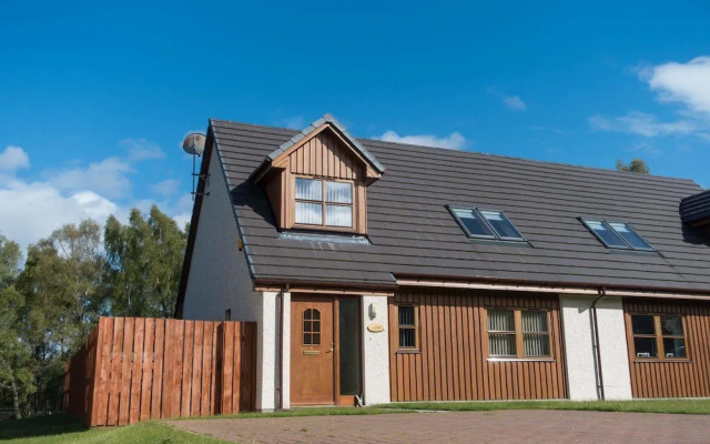 Highland Holiday Homes - Carn Avie