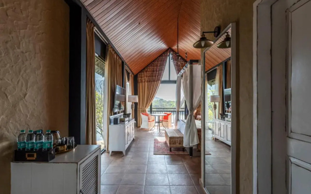 Canary Islands Resort & Spa