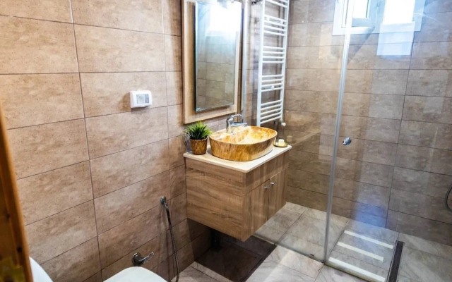 Charming 3-bedroom Apartment Near Carthage, Tunisia