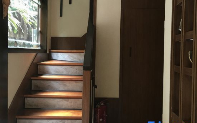 Phoenix Suiyu Riverview Homestay (North Gate Chenglou Branch)
