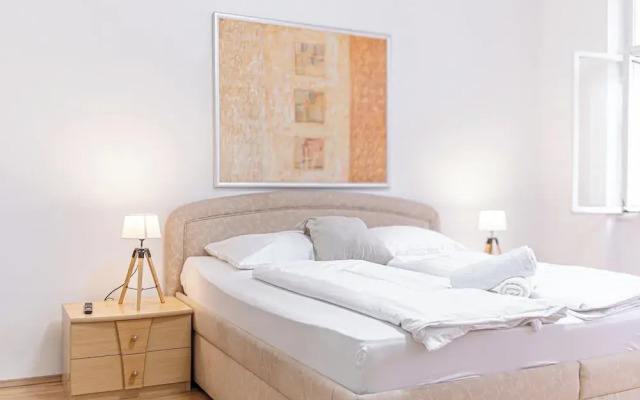 Pleasant Stay in a Great Location