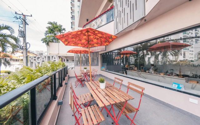 Breakfast Included at Regatta Living 505