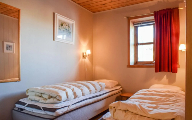 Stunning Apartment in Spangereid With 2 Bedrooms and Wifi