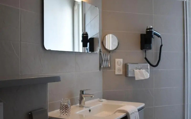 Hotel Henri IV