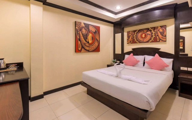 Phuket Paradise Hotel