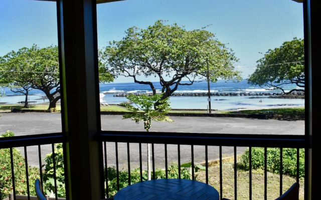 Hilo Beach House Inn