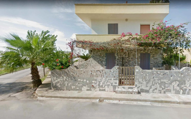 Mono Spiaggia Li Pali