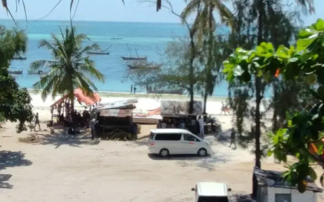Aurora Hotel Nungwi