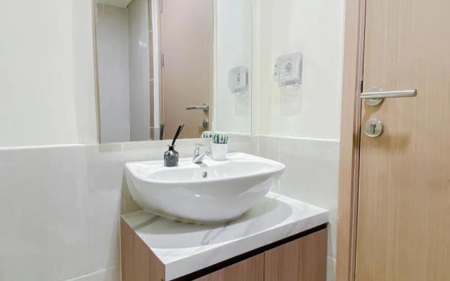 Comfortable And Good 2Br Space At Apartment Meikarta