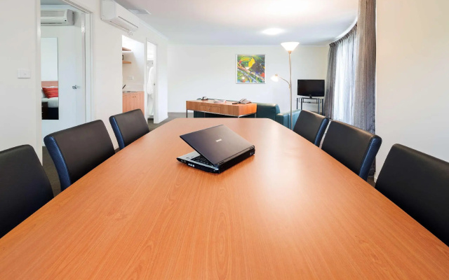 Ramada Encore by Wyndham Belconnen Canberra