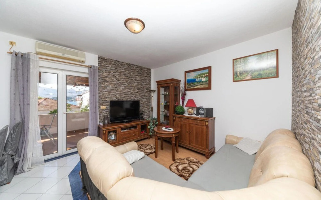 Nice Apartment in Trogir With 2 Bedrooms and Wifi