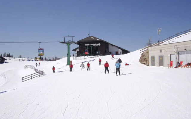 Alpine Chalet in Sankt Oswald near Ski Lift
