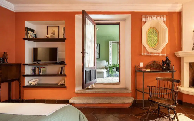 HOLT - Casa Parque Juárez