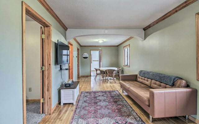 Dog-friendly Crosby Home w/ Bike Storage!