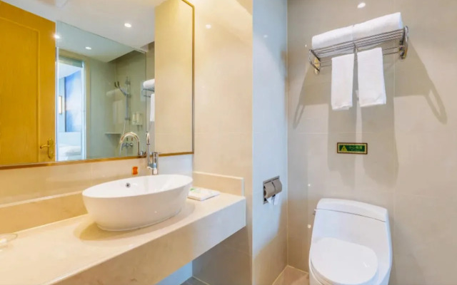 Vienna Hotel (Foshan Yihuan Lishui)