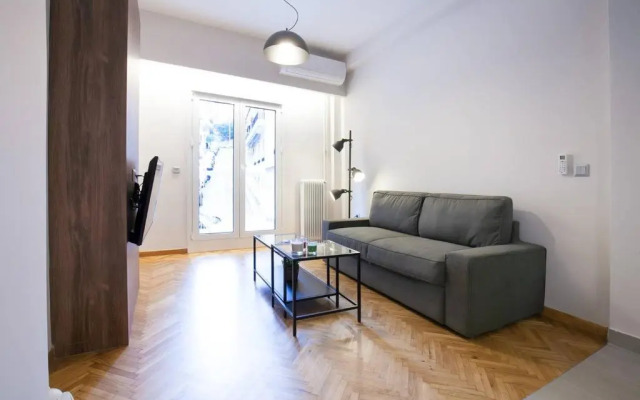 TONI'S 2BD Modern flat in Koukaki near Acropoli