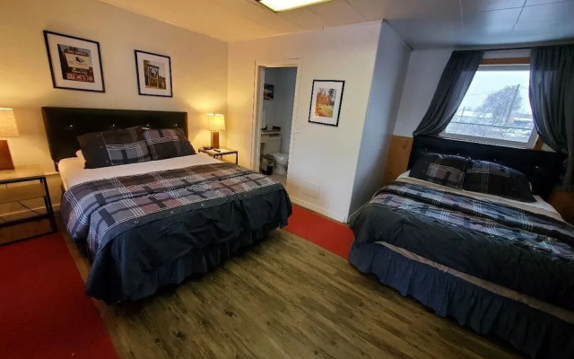 Chewelah Motel and RV Park