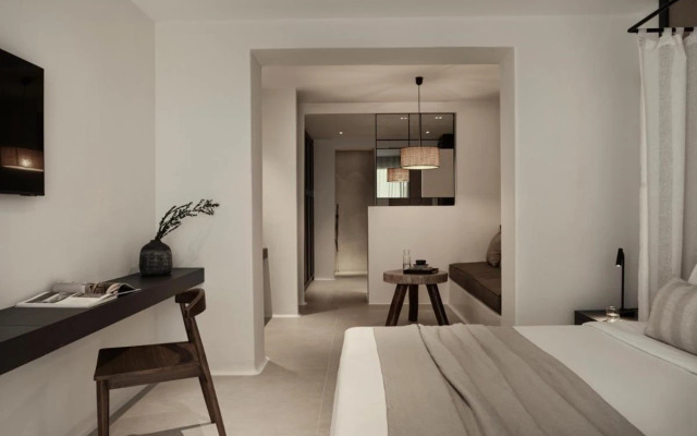 Ezio Bo Luxury Living