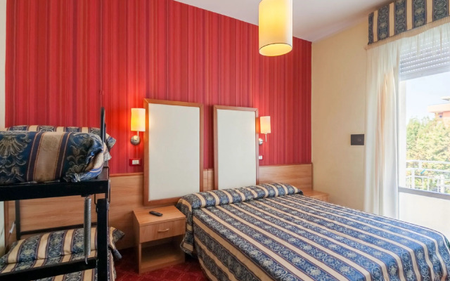 Hotel Promenade Universale